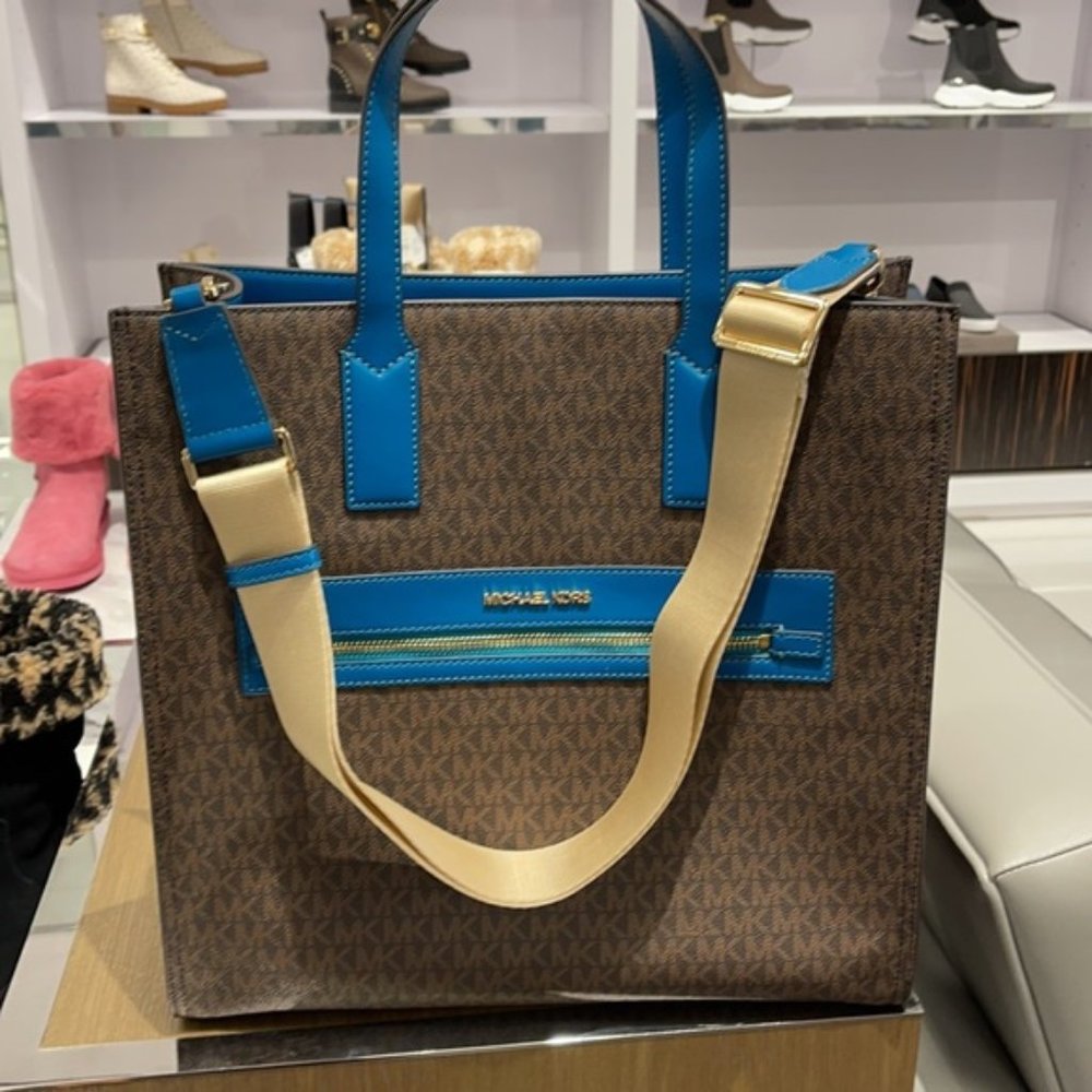 Michael Kors Kenly Large Tote - Picture 8 of 16